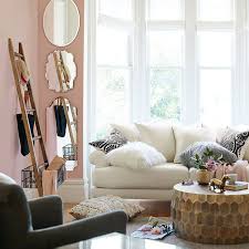Leicht zu reinigende (wasch- und scheuerfeste) matte Farbe 16m²/l